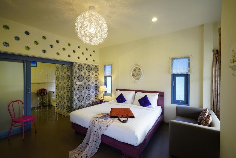 Perennial Resort Nai Yang Екстер'єр фото