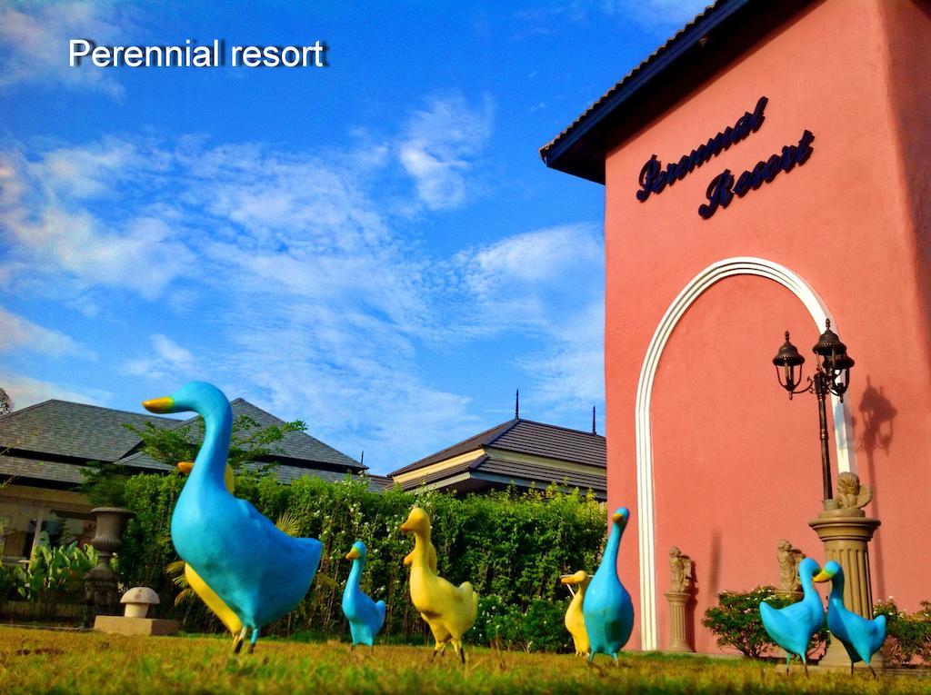 Perennial Resort Nai Yang Екстер'єр фото
